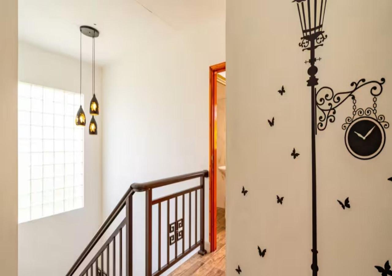 Dovass Self Catering Apartments Takamaka Eksteriør billede